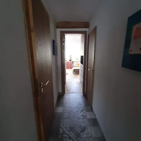 דירה Gartenwohnung אוגסבורג