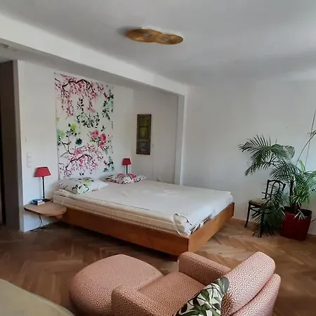 Gartenwohnung Aψβούργη